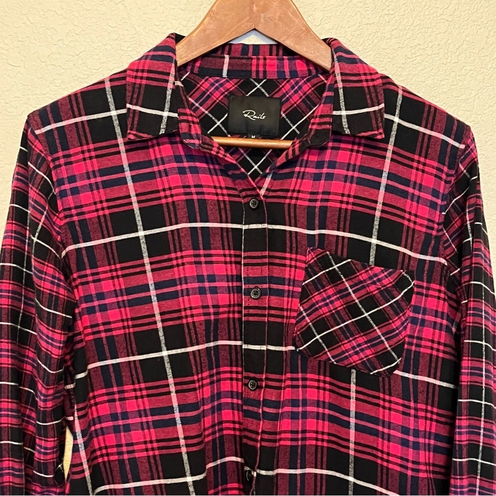 Rails Brock Plaid Button Button-Up Shirt In Pink, Black, and Navy Women's Medium
